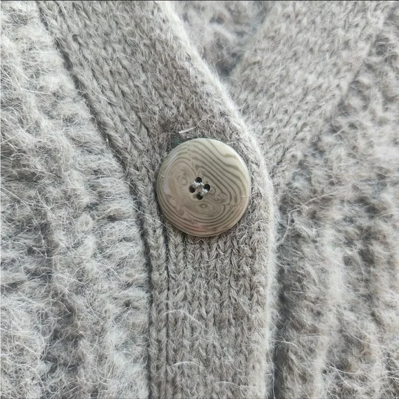 NWT Sezane Paris Gilet Basile cardigan sweater in khaki green size L - Picture 6 of 12